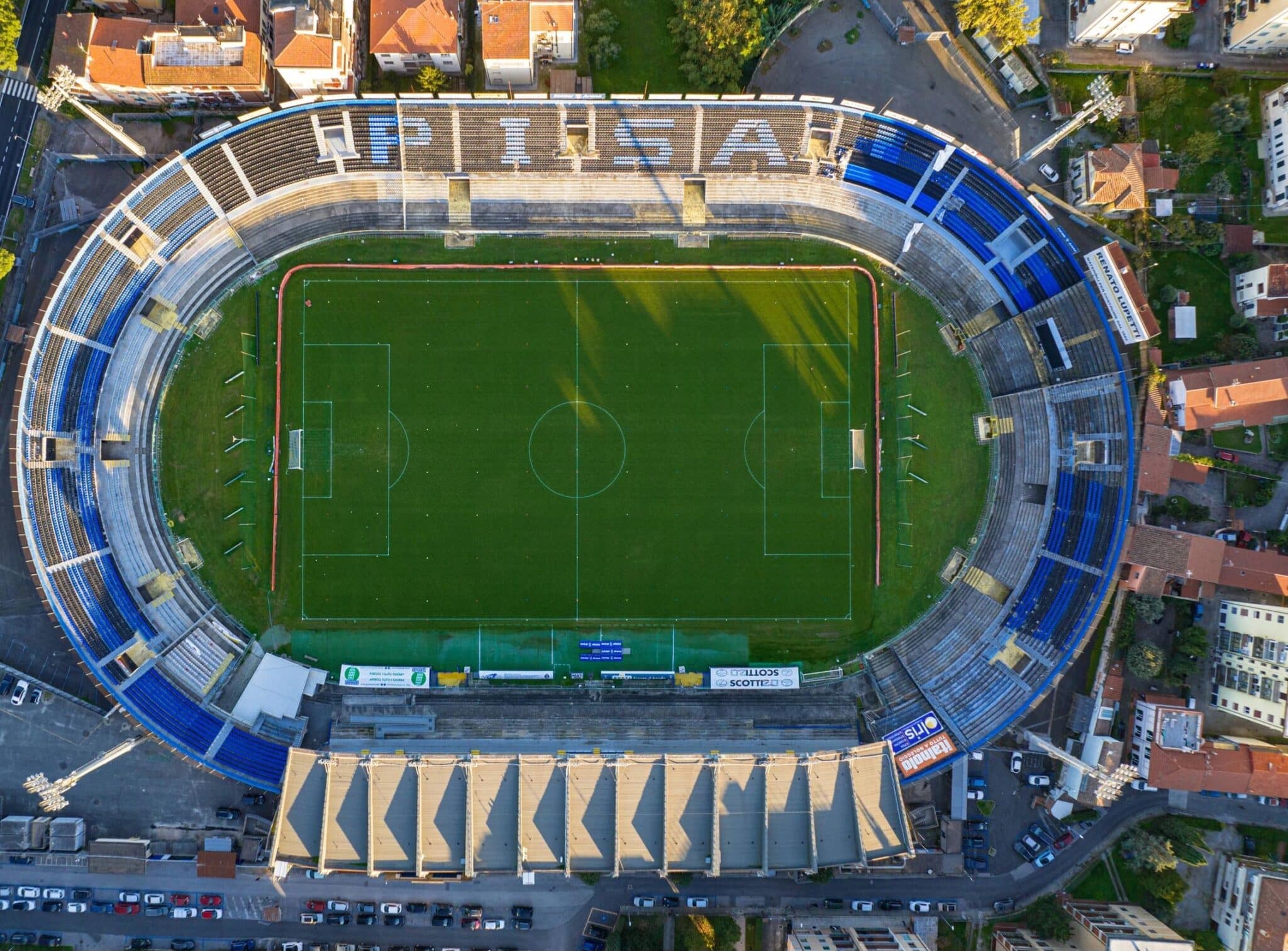 Stadiopisa77.jpg