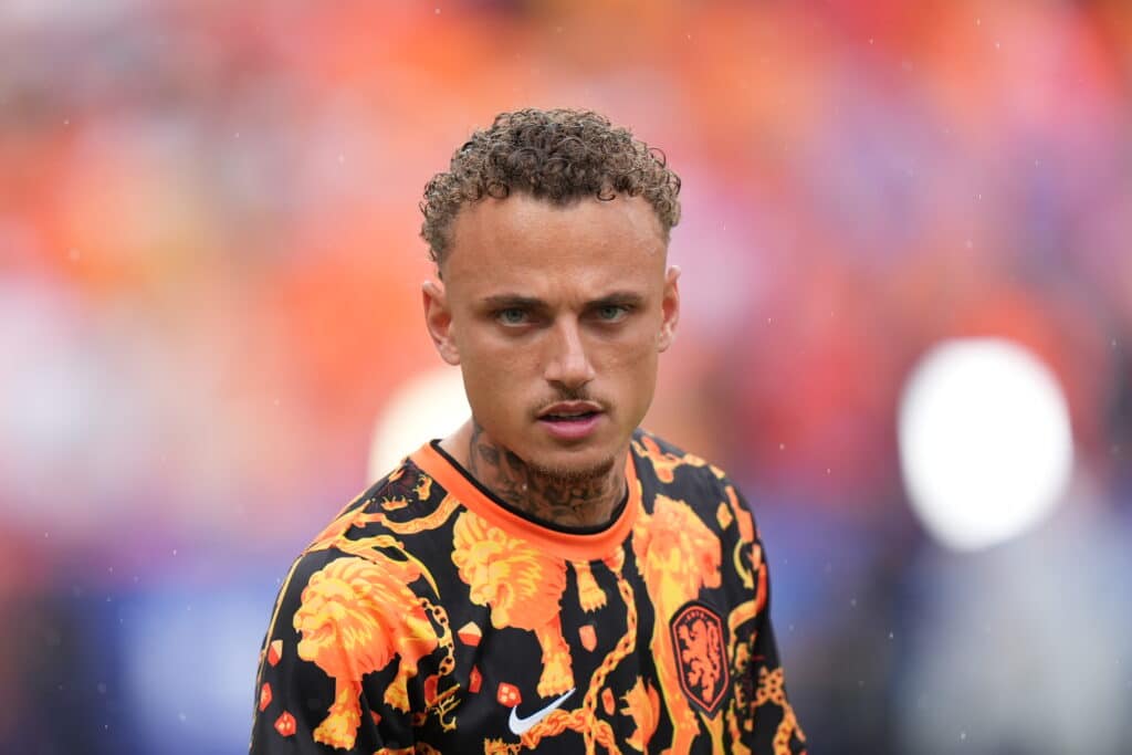 Noa Lang convocato dall'Olanda dal nuovo CT Xavi Hernández: l'attaccante del Napoli inserito nella lista per la Nations League.