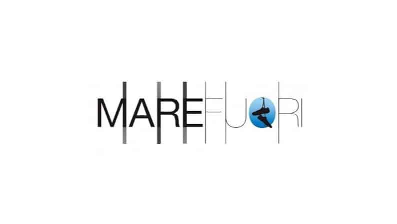 Mare Fuori 7 arriva al Consorzio Cimiteriale di Arzano, Casoria e Casavatore per le riprese dell’ultima puntata. Ecco quando torna la serie.