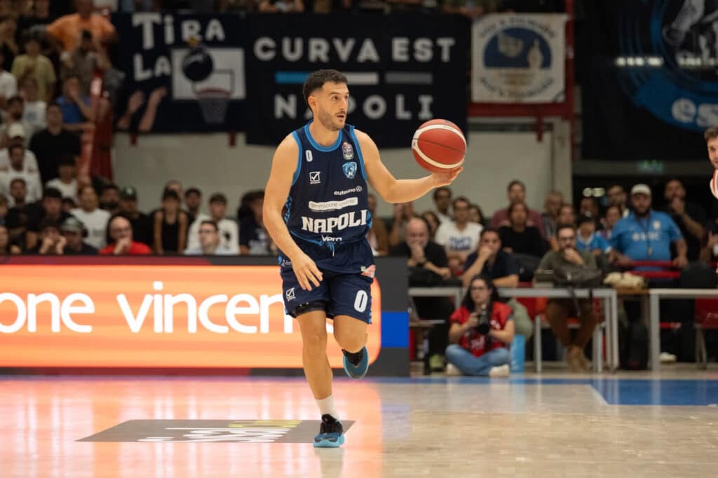 Buducnost Podgorica-Napoli Basketball, Spissu presenta la sfida di Eurocup: «Servirà la giusta aggressività fin dal primo minuto».