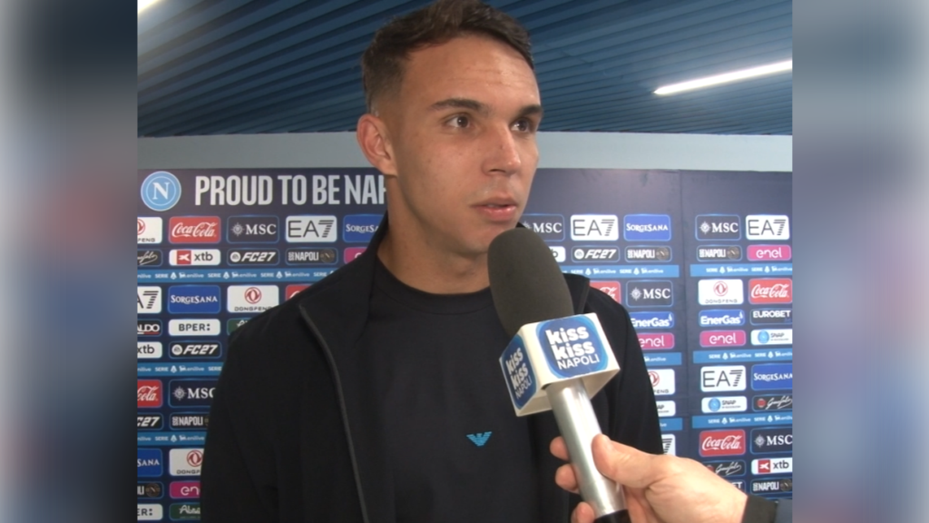 Giovane commenta la vittoria del Napoli contro il Frosinone: il rientro dopo l’intervento, assist, fiducia ritrovata e sfida col Villarreal.