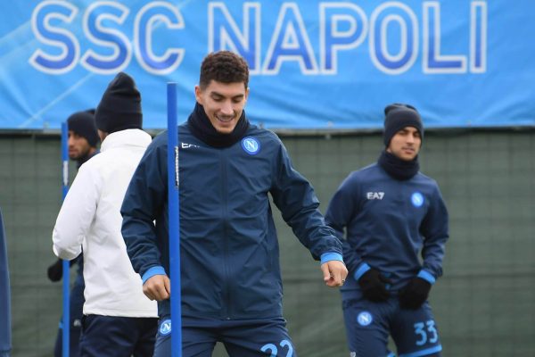 NAPLES, ITALY - DECEMBER 08: Giovanni Di Lorenzo of Napoli during a training session on December 08, 2021 in Naples, Italy. (Photo by SSC NAPOLI/SSC NAPOLI via Getty Images)