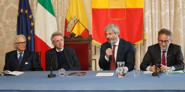 Gaetano Manfredi e Roberto Fico