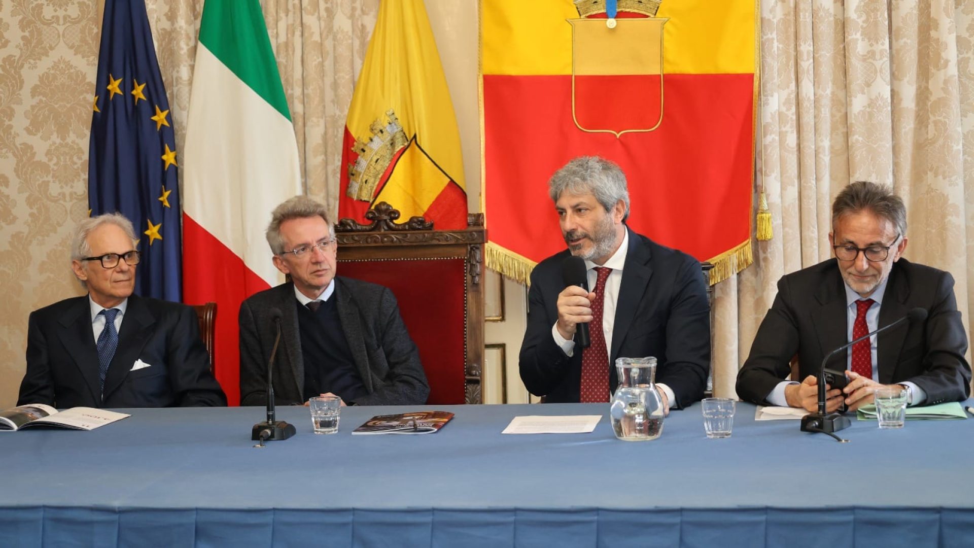 Gaetano Manfredi e Roberto Fico