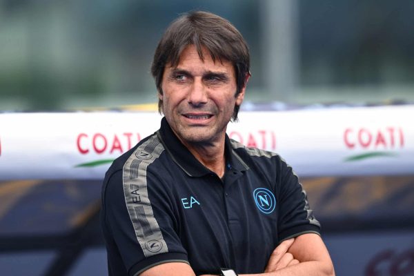 VERONA, ITALY - AUGUST 18: Head coach Antonio Conte of SSC Napoli looks on before the Serie A match between Hellas Verona and Napoli at Stadio Marcantonio Bentegodi on August 18, 2024 in Verona, Italy. (Photo by Image Photo Agency/Getty Images)