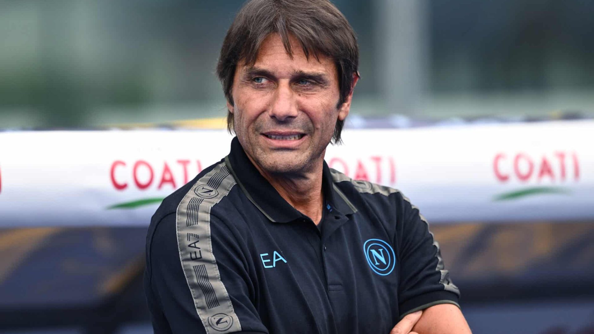 VERONA, ITALY - AUGUST 18: Head coach Antonio Conte of SSC Napoli looks on before the Serie A match between Hellas Verona and Napoli at Stadio Marcantonio Bentegodi on August 18, 2024 in Verona, Italy. (Photo by Image Photo Agency/Getty Images)