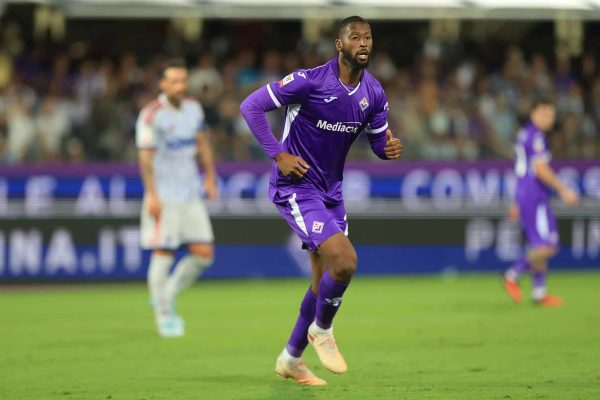 Fiorentina-Napoli, Beto e Njie: «Non abbiamo paura, vogliamo vincere». I due attaccanti si presentano prima della sfida del Franchi.