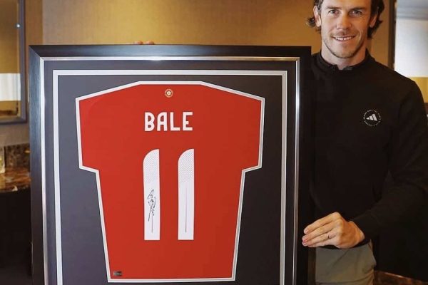 Bale4.jpg