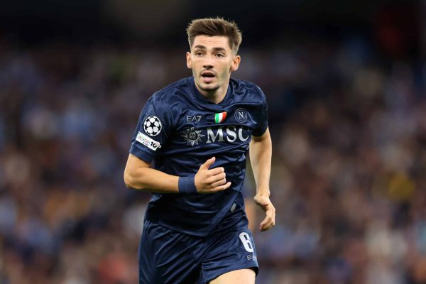 MANCHESTER, ENGLAND - SEPTEMBER 18: Billy Gilmour of SSC Napoli looks on during the UEFA Champions League 2025/26 League Phase MD1 match between Manchester City and SSC Napoli at City of Manchester Stadium on September 18, 2025 in Manchester, England. (Photo by Molly Darlington/Copa/Getty Images)