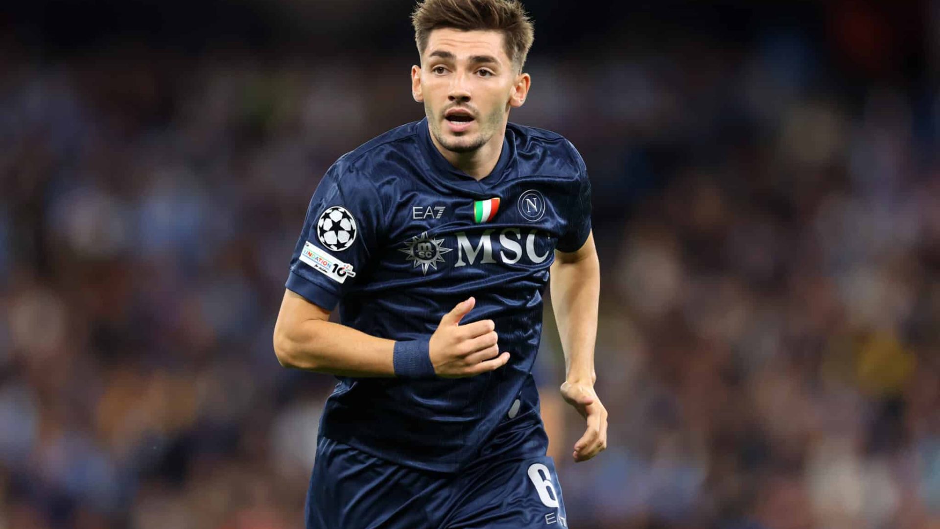 MANCHESTER, ENGLAND - SEPTEMBER 18: Billy Gilmour of SSC Napoli looks on during the UEFA Champions League 2025/26 League Phase MD1 match between Manchester City and SSC Napoli at City of Manchester Stadium on September 18, 2025 in Manchester, England. (Photo by Molly Darlington/Copa/Getty Images)