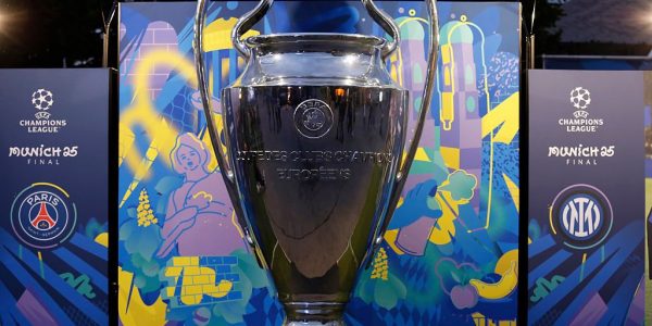 Champions877.jpg