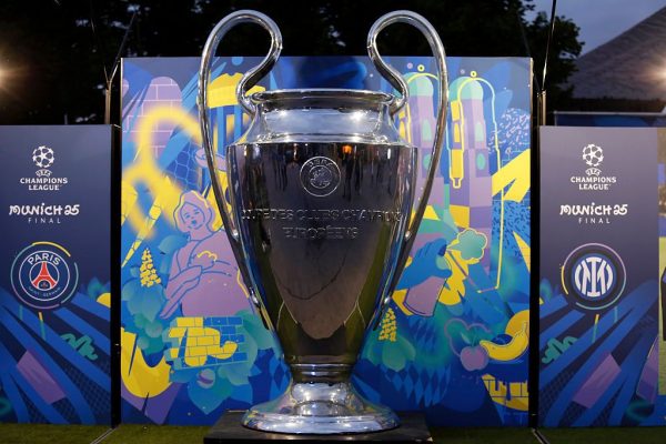 Champions877.jpg