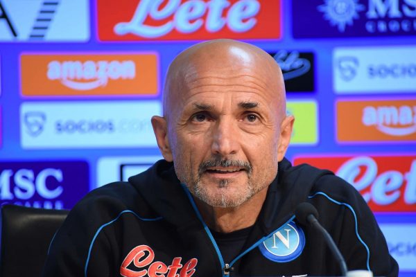 NAPLES, ITALY - NOVEMBER 20: Luciano Spalletti speaks at a press conference of Napoli on November 20, 2021 in Naples, Italy. (Photo by SSC NAPOLI/SSC NAPOLI via Getty Images)