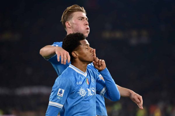 ROME, ITALY - NOVEMBER 30: David Neres of Napoli celebrates his goal during the Serie A match between AS Roma and SSC Napoli at Stadio Olimpico on November 30, 2025 in Rome, Italy. (Photo by Image Photo Agency/Getty Images)