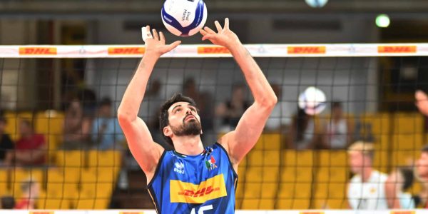 Italia-Svezia di pallavolo a Napoli, resta l'incognita maltempo: rischio pioggia a Piazza del Plebiscito e possibile trasferimento a Eboli.