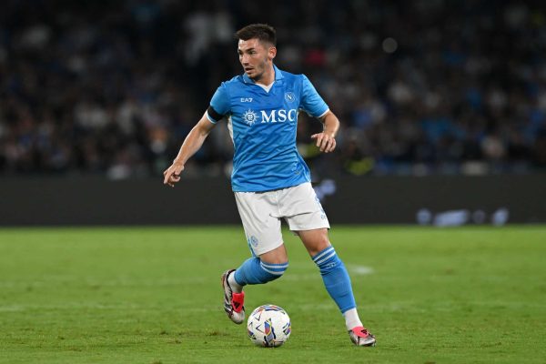 NAPLES, ITALY - SEPTEMBER 26: Billy Gilmour of SSC Napoli controls the ball during the Coppa Italia match between SSC Napoli and Palermo at Stadio Diego Armando Maradona on September 26, 2024 in Naples, Italy. (Photo by Francesco Pecoraro/Getty Images)