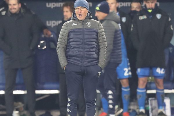 EMPOLI, ITALY - DECEMBER 06: Aurelio Andreazzoli manager of Empoli FC looks on during the Serie A match between Empoli FC and Udinese Calcio at Stadio Carlo Castellani on December 6, 2021 in Empoli, Italy.  (Photo by Gabriele Maltinti/Getty Images)