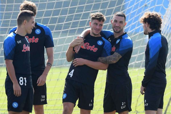 NAPLES, ITALY - OCTOBER 25: Matteo Politano , Diego Demme of Napoli ahead of their UEFA Champions League group A match against Rangers FC at Stadio Diego Armando Maradona on October 25, 2022 in Naples, Italy. (Photo by SSC NAPOLI/SSC NAPOLI via Getty Images)