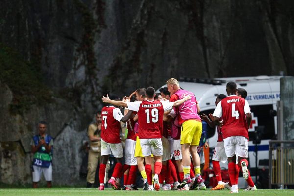 BRAGA, PORTUGAL - AUGUST 23: Abel Ruiz of Sporting Braga celebrates with team mates after scoring his team's first goal during the UEFA Champions League - Play-Off First Leg match between Sporting Braga and Panathinaikos at Estadio Municipal de Braga on August 23, 2023 in Braga, Portugal. (Photo by Diogo Cardoso/Getty Images)
