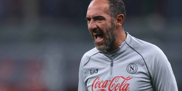 MILAN, ITALY - OCTOBER 29: Cristian Stellini SSC Napoli Assistant Coach reacts during the warm up prior to the Serie A match between AC Milan and SSC Napoli at Stadio Giuseppe Meazza on October 29, 2024 in Milan, Italy. (Photo by Jonathan Moscrop/Getty Images)