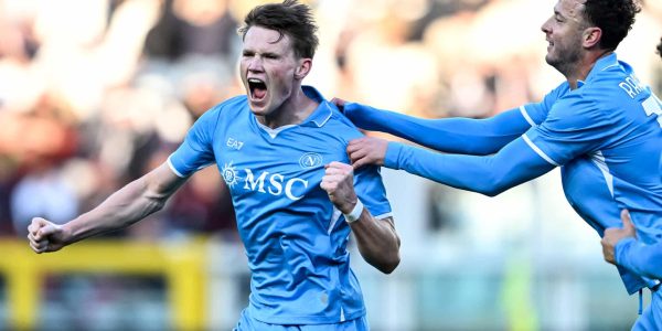 TURIN, ITALY - DECEMBER 01: Scott McTominay of SSC Napoli celebrates his goal during the Serie A match between Torino and Napoli at Stadio Olimpico di Torino on December 01, 2024 in Turin, Italy. (Photo by Image Photo Agency/Getty Images)