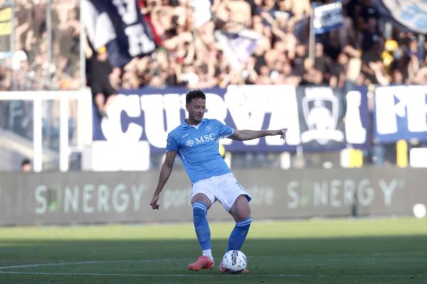 LECCE, ITALY - MAY 03: Amir Rrahmani of Napoli during the Serie A match between Lecce and Napoli at Stadio Via del Mare on May 03, 2025 in Lecce, Italy. (Photo by Maurizio Lagana/Getty Images)