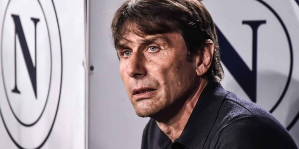 NAPLES, ITALY - MAY 11: Antonio Conte manager of SSC Napoli during the Serie A match between Napoli and Genoa at Stadio Diego Armando Maradona on May 11, 2025 in Naples, Italy. (Photo by Ivan Romano/Getty Images)