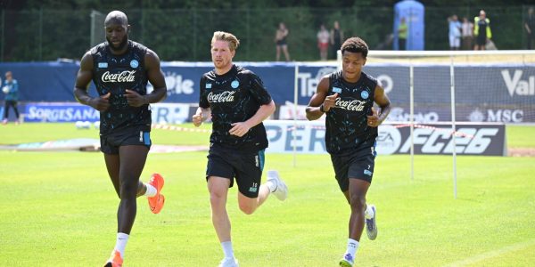 DIMARO, ITALY - JULY 23: Kevin De Bruyne of Napoli attends a SSC Napoli training camp on July 23, 2025 in Dimaro, Italy.  (Photo by SSC NAPOLI/SSC NAPOLI via Getty Images)