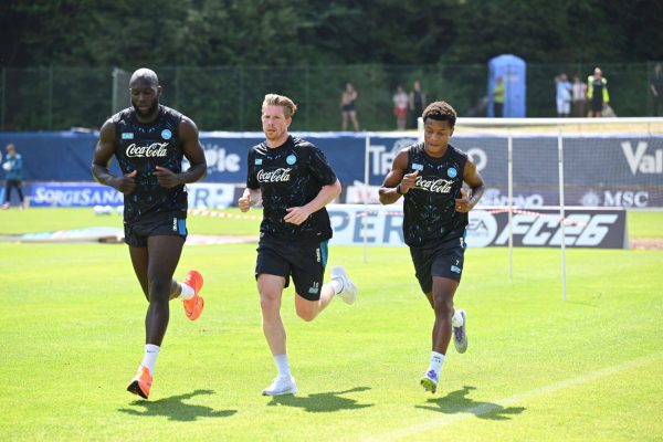 DIMARO, ITALY - JULY 23: Kevin De Bruyne of Napoli attends a SSC Napoli training camp on July 23, 2025 in Dimaro, Italy.  (Photo by SSC NAPOLI/SSC NAPOLI via Getty Images)