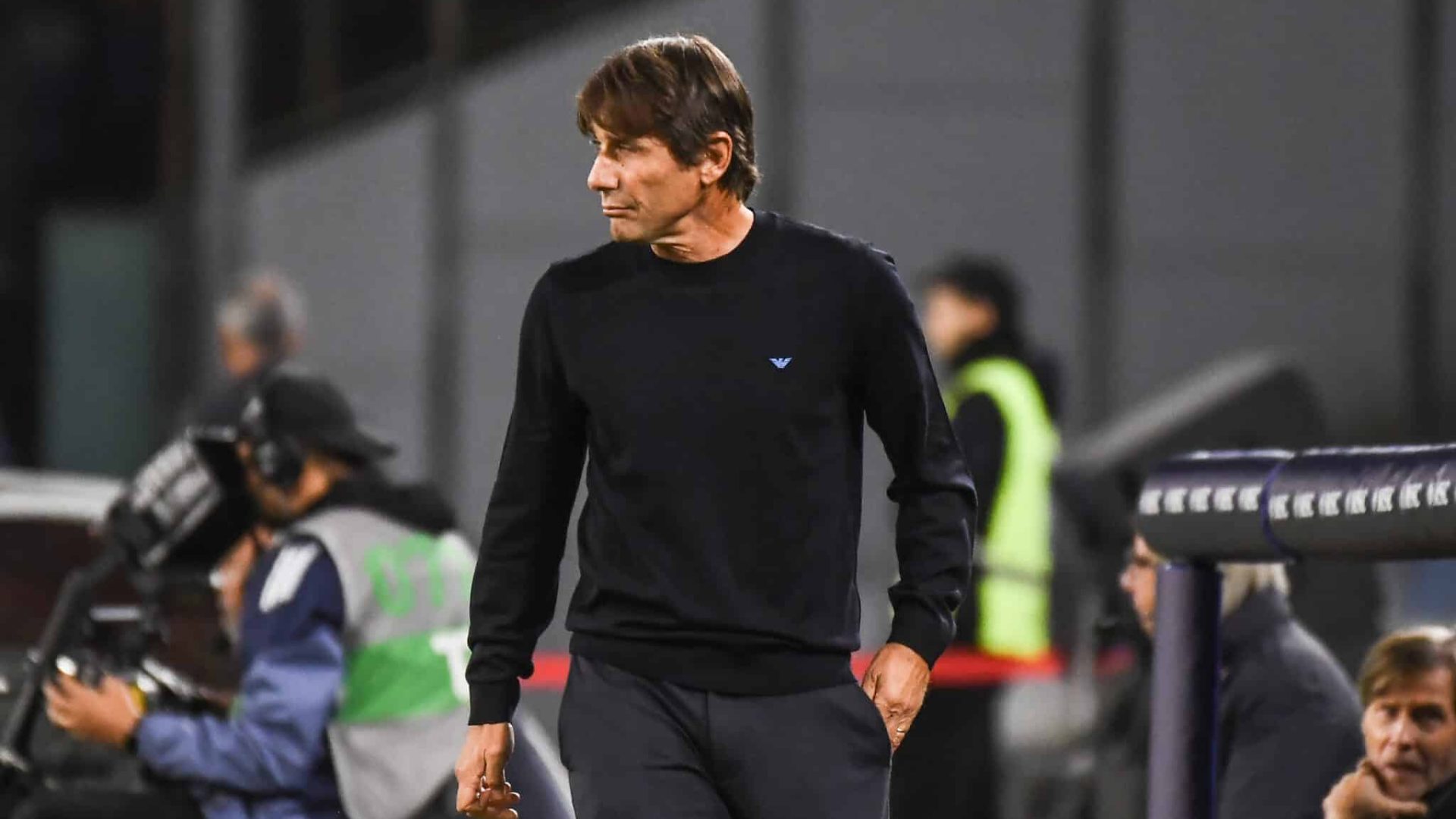 NAPLES, ITALY - OCTOBER 05: Antonio Conte manager of SSC Napoli during the Serie A match between SSC Napoli and Genoa CFC at Stadio Diego Armando Maradona on October 05, 2025 in Naples, Italy. (Photo by Ivan Romano/Getty Images)
