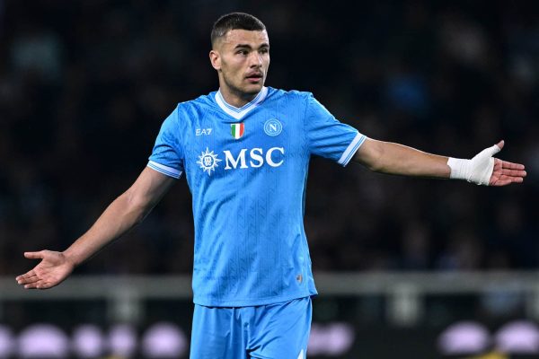 TURIN, ITALY - OCTOBER 18: Alessandro Buongiorno of Napoli reacts during the Serie A match between Torino FC and SSC Napoli at Stadio Olimpico di Torino on October 18, 2025 in Turin, Italy. (Photo by Image Photo Agency/Getty Images)