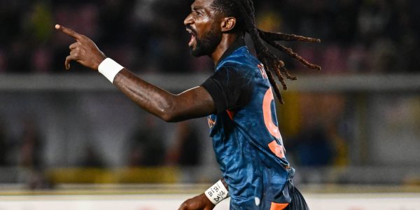 LECCE, ITALY - OCTOBER 28: Frank Anguissa of Napoli celebrates his goal during the Serie A match between US Lecce and SSC Napoli at Stadio Via del Mare on October 28, 2025 in Lecce, Italy. (Photo by Image Photo Agency/Getty Images)