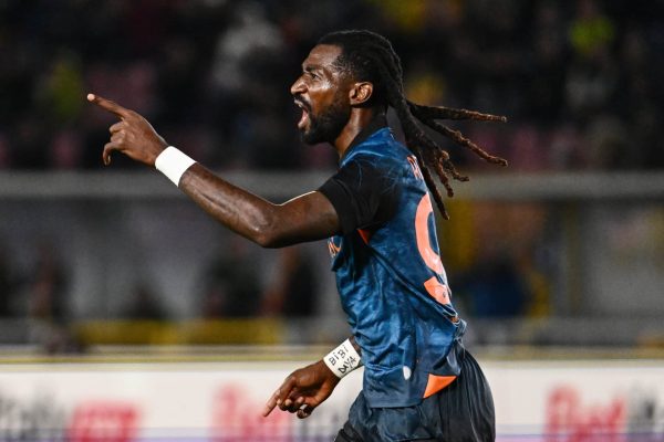 LECCE, ITALY - OCTOBER 28: Frank Anguissa of Napoli celebrates his goal during the Serie A match between US Lecce and SSC Napoli at Stadio Via del Mare on October 28, 2025 in Lecce, Italy. (Photo by Image Photo Agency/Getty Images)