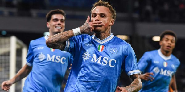 NAPLES, ITALY - NOVEMBER 22: Noa Lang of SSC Napoli celebrates after scoring a goal to make it 3-0 during the Serie A match between SSC Napoli and Atalanta BC at Stadio Diego Armando Maradona on November 22, 2025 in Naples, Italy. (Photo by Ivan Romano/Getty Images)