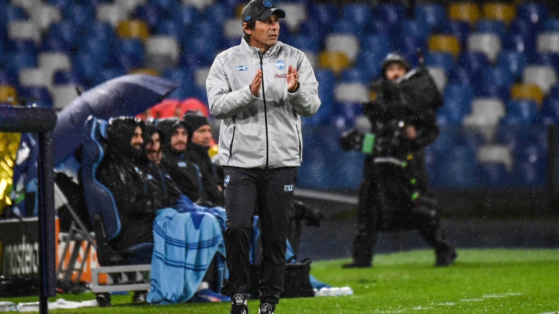 NAPLES, ITALY - NOVEMBER 25: Antonio Conte coach of SSC Napoli during the UEFA Champions League 2025/26 League Phase MD5 match between SSC Napoli and Qarabag FK at Stadio Diego Armando Maradona on November 25, 2025 in Naples, Italy. (Photo by Ivan Romano/Getty Images)