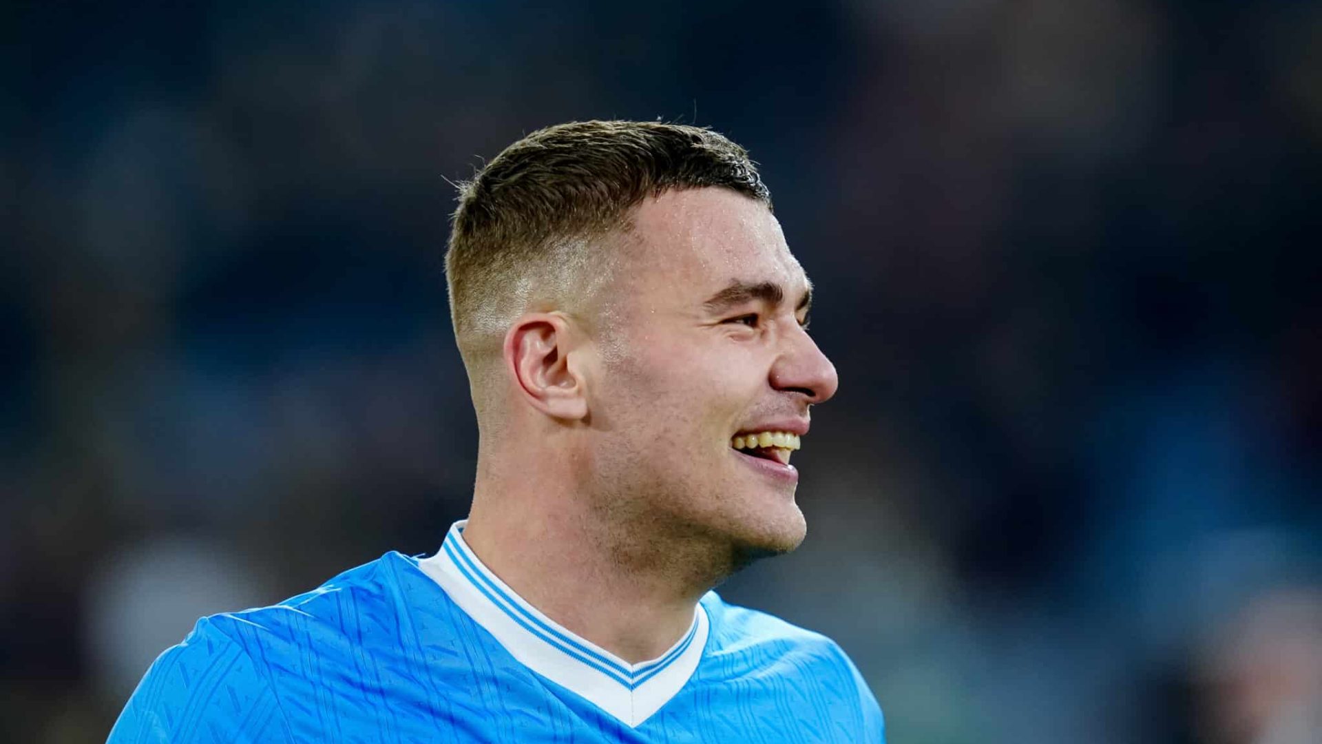 Alessandro Buongiorno of SSC Napoli celebrates the victory at the end of the Serie A Enilive match between AS Roma and SSC Napoli at Stadio Olimpico on November 30, 2025 in Rome, Italy. (Photo by Giuseppe Maffia/NurPhoto via Getty Images)