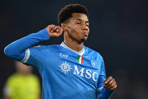 ROME, ITALY - NOVEMBER 30: David Neres of Napoli celebrates his goal during the Serie A match between AS Roma and SSC Napoli at Stadio Olimpico on November 30, 2025 in Rome, Italy. (Photo by Image Photo Agency/Getty Images)