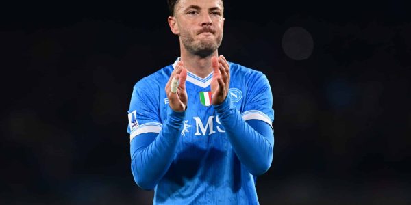 NAPLES, ITALY - DECEMBER 07: Amir Rrahmani of Napoli celebrates at the end of the match of  the Serie A match between SSC Napoli and Juventus FC at Stadio Diego Armando Maradona on December 07, 2025 in Naples, Italy. (Photo by Image Photo Agency/Getty Images)