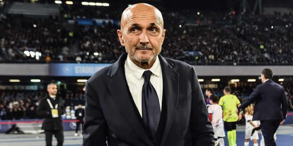 NAPLES, ITALY - DECEMBER 07: Luciano Spalletti coach of Juventus FC reacts during the Serie A match between SSC Napoli and Juventus FC at Stadio Diego Armando Maradona on December 07, 2025 in Naples, Italy. (Photo by Ivan Romano/Getty Images)
