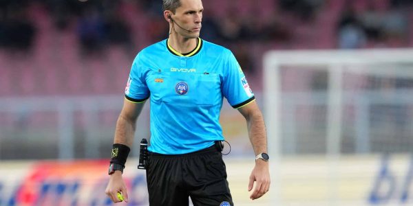 Referee Matteo Marchetti officiates the Serie A match between US Lecce and Como 1907 in Lecce, Italy, on December 27, 2025. (Photo by Gabriele Maricchiolo/NurPhoto via Getty Images)