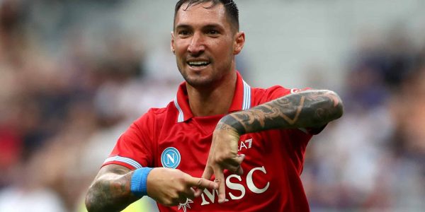 MILAN, ITALY - SEPTEMBER 05: Matteo Politano of Napoli celebrates scoring his team’s first goal during the Serie A match between FC Internazionale and SSC Napoli at Stadio Giuseppe Meazza on September 05, 2026 in Milan, Italy. (Photo by Marco Luzzani/Getty Images)