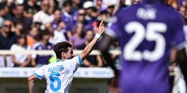 FLORENCE, ITALY - SEPTEMBER 20: Billy Gilmour of Napoli celebrates his goal during the Serie A match between ACF Fiorentina and SSC Napoli at Stadio Artemio Franchi on September 20, 2026 in Florence, Italy. (Photo by Image Photo Agency/Getty Images)