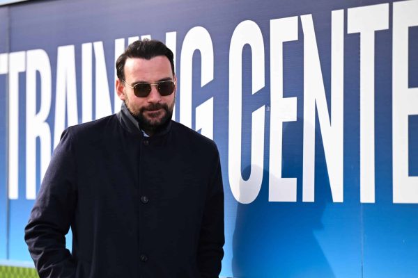 NAPLES, ITALY - NOVEMBER 27: SSC Napoli Sporting Director Giovanni Manna attends the afternoon training Session at SSC Napoli Training Center in Castel Volturno (Caserta) on November 27, 2025 in Naples, Italy. (Photo by SSC NAPOLI/SSC NAPOLI via Getty Images)