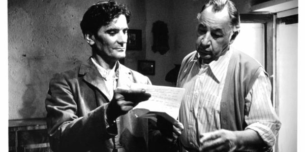 Il Postino compie 32 anni: il 1° settembre 1994 Massimo Troisi presentava a Venezia il suo ultimo, indimenticabile film.