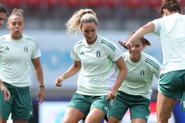 Italiafemminile727.jpg