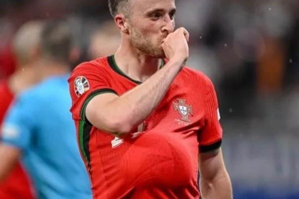 Jota555.jpg