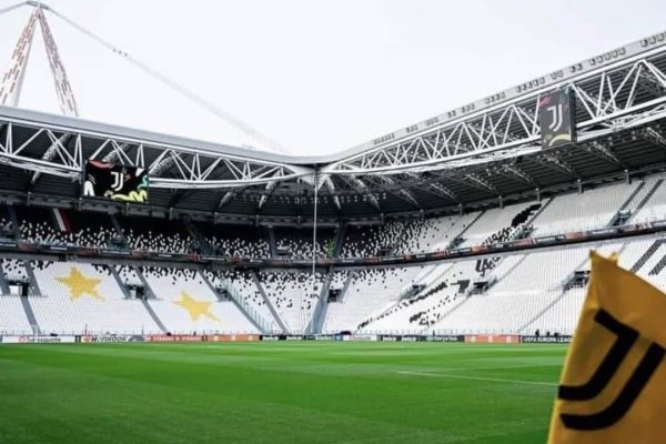 Juventus-stadium.jpg Juventus-stadium.jpg