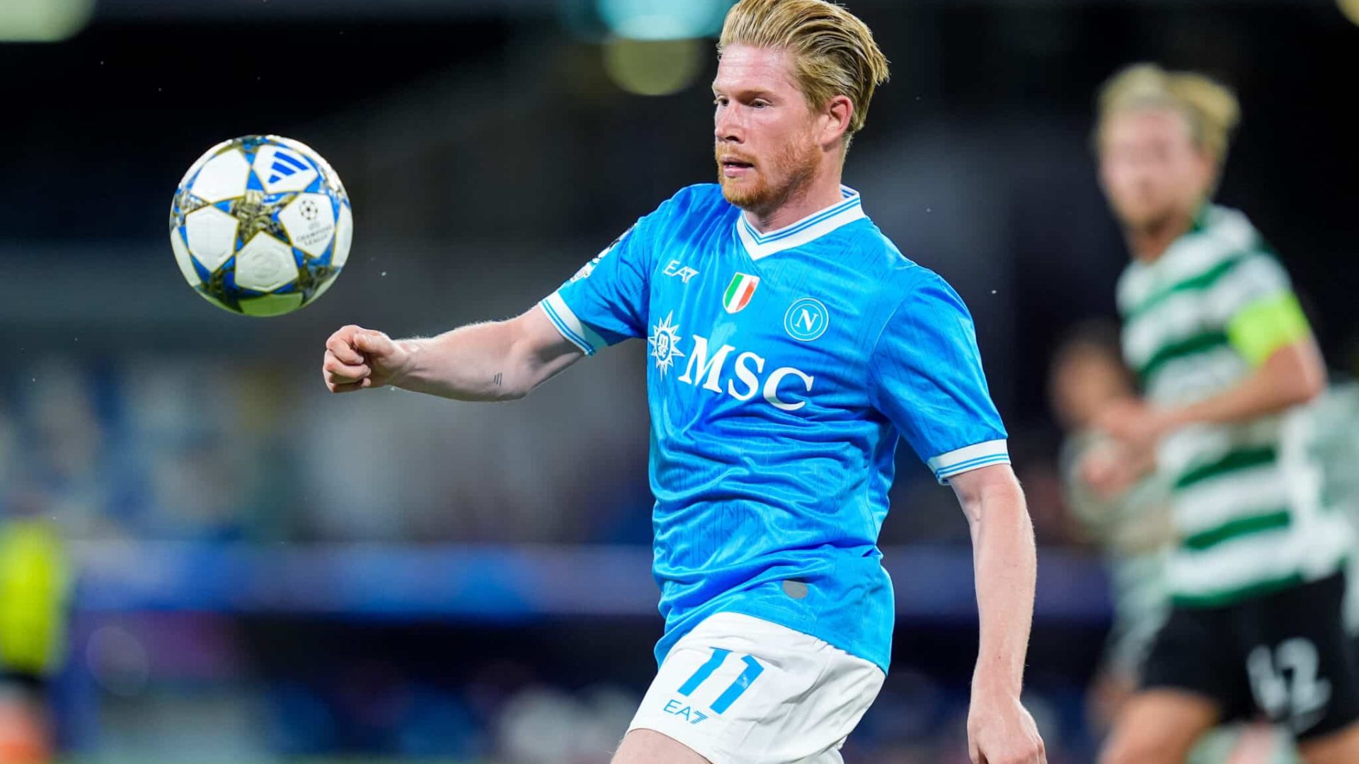Kevin De Bruyne of SSC Napoli controls the ball during the UEFA Champions League 2025/26 League Phase MD2 match between SSC Napoli and Sporting Lisbon at Stadio Diego Armando Maradona on October 1, 2025 in Neaples, Italy. (Photo by Giuseppe Maffia/NurPhoto via Getty Images)
