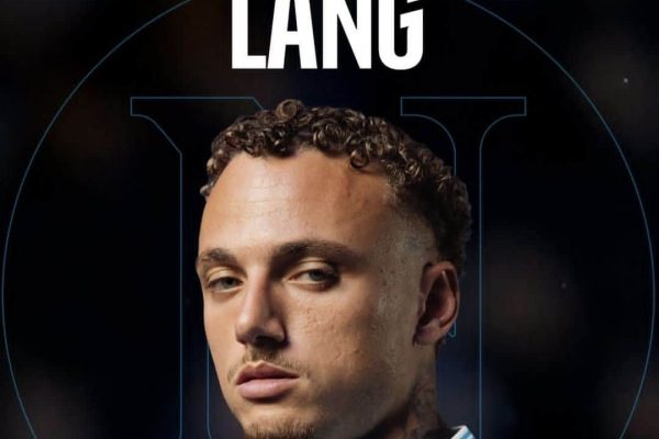 Lang899.jpg