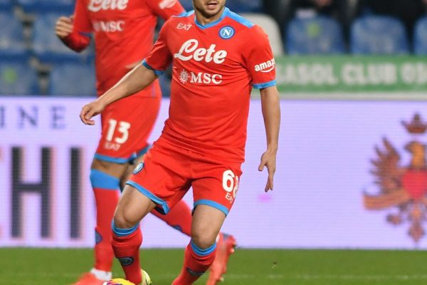 stanislav lobotka (napoli) during the italian soccer Serie A match US Sassuolo vs SSC Napoli on December 01, 2021 at the MAPEI Stadium in Reggio Emilia, Italy (Photo by Alessio Tarpini/LiveMedia/NurPhoto via Getty Images)